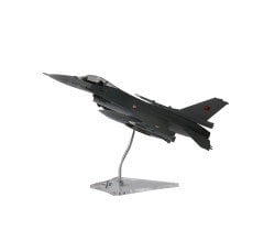 F-16 MAKET